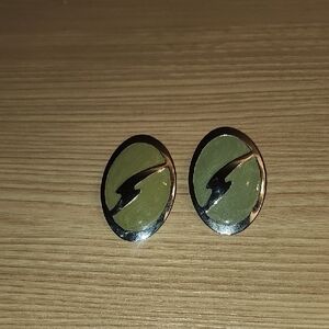 Unique Vintage lighting bolt earrings from the 80s